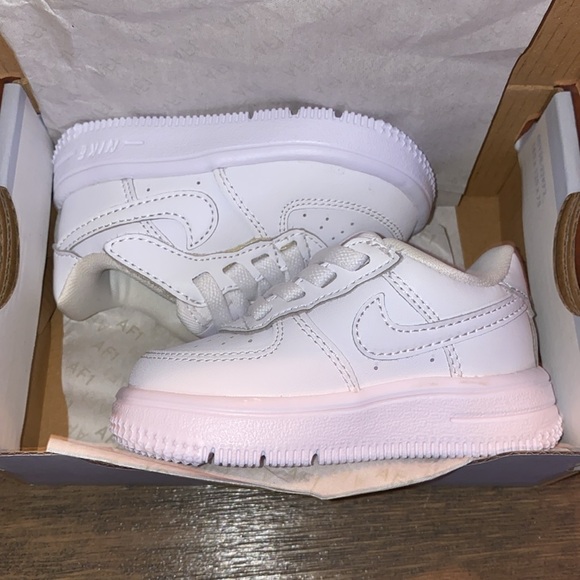 Nike baby air force 1, easy on 4C - Picture 8 of 8